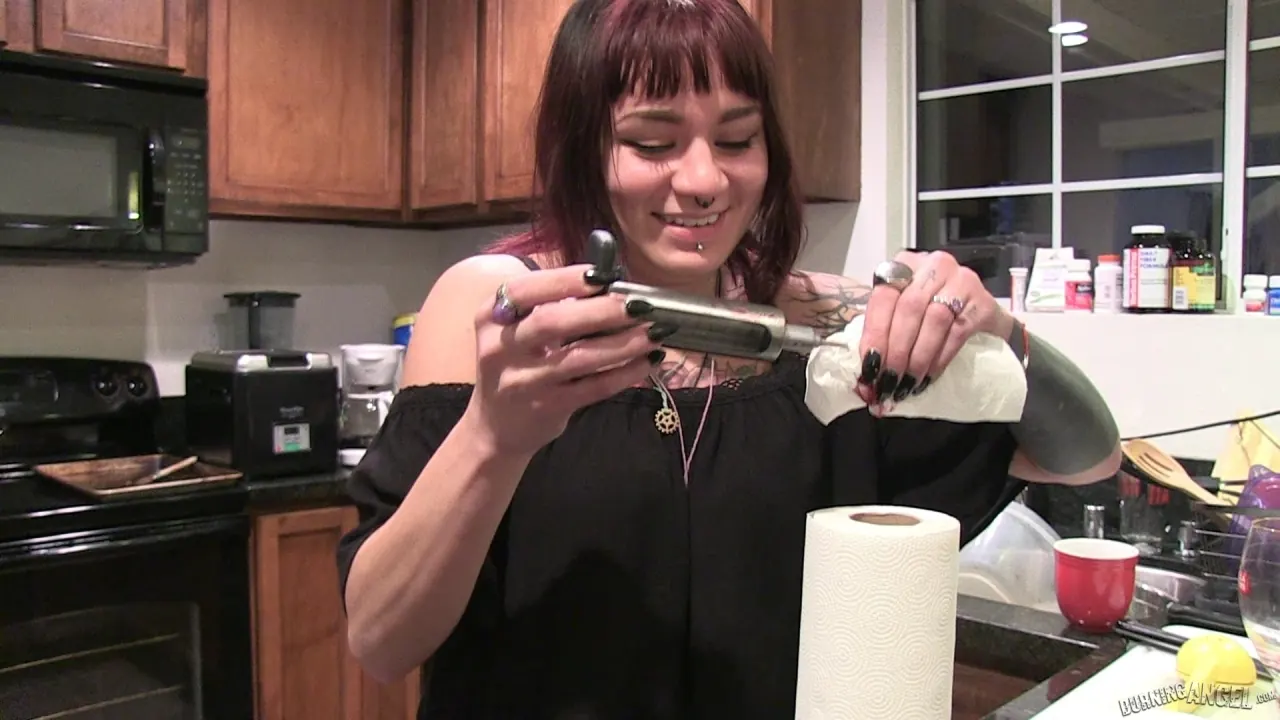 Burning Angel 'BTS Episode 82' starring Draven Star (Photo 11)