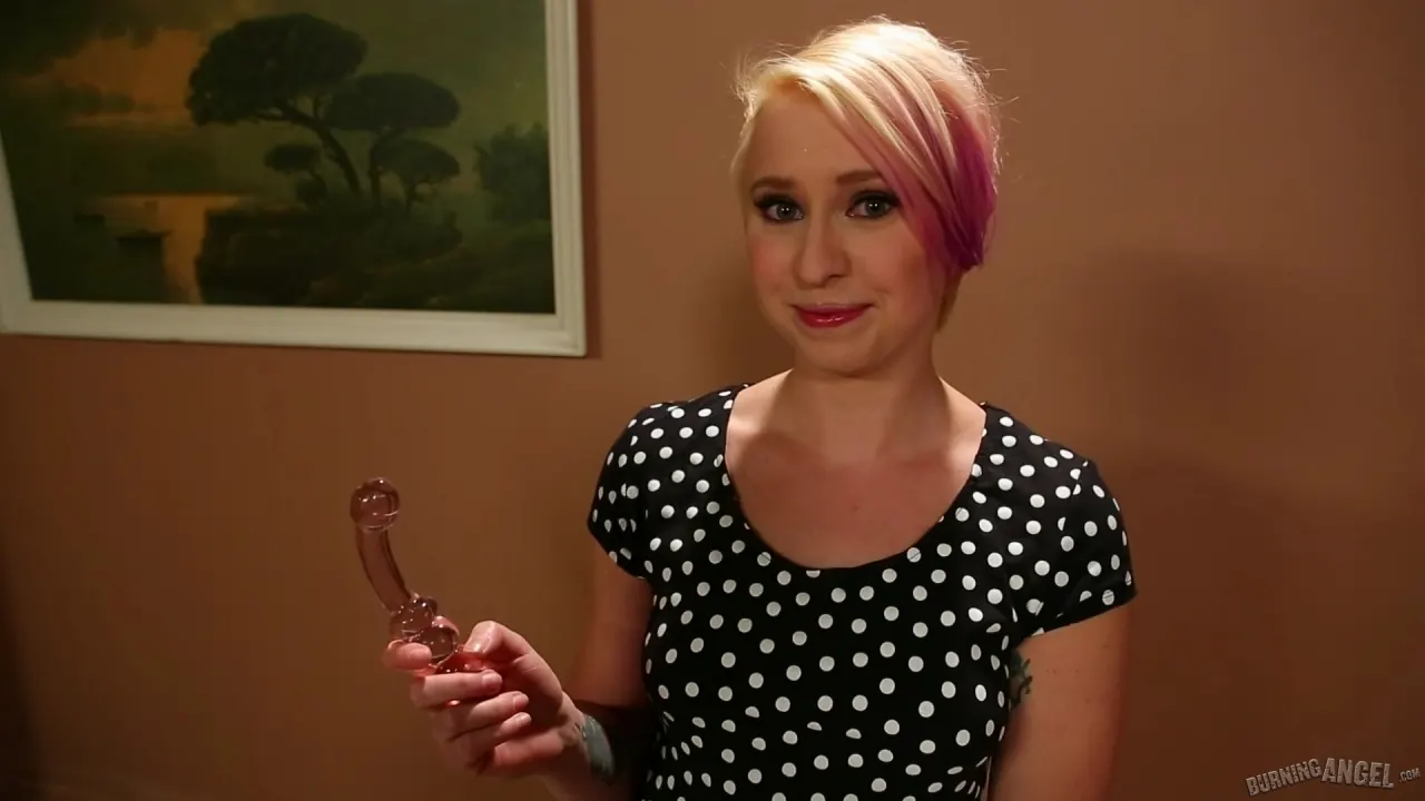 Eidyia in 'Solo' from 'Burning Angel' (Photo 2) Burning Angel 'Solo' starring Eidyia (Photo 2)