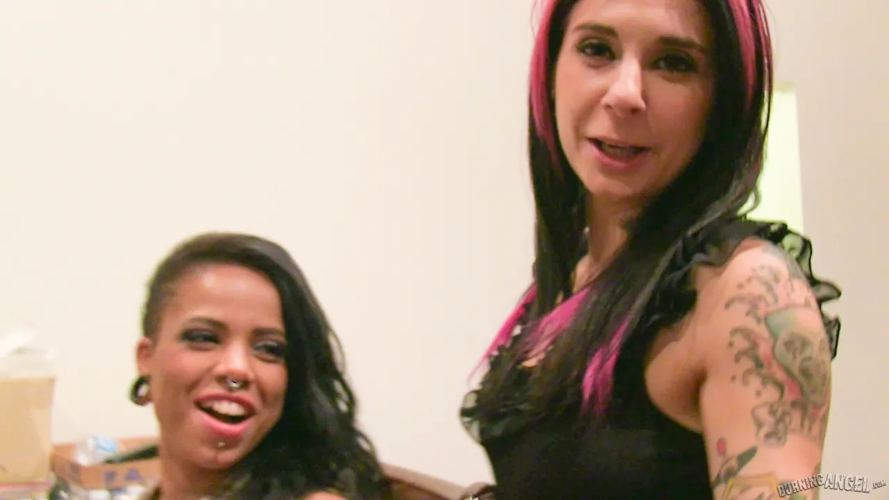 Burning Angel 'BTS Episode 75' starring Jessica Creepshow (Photo 13)