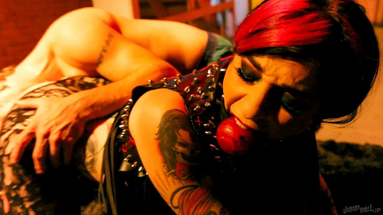 Burning Angel 'Butt Play!' starring Joanna Angel (Photo 2)