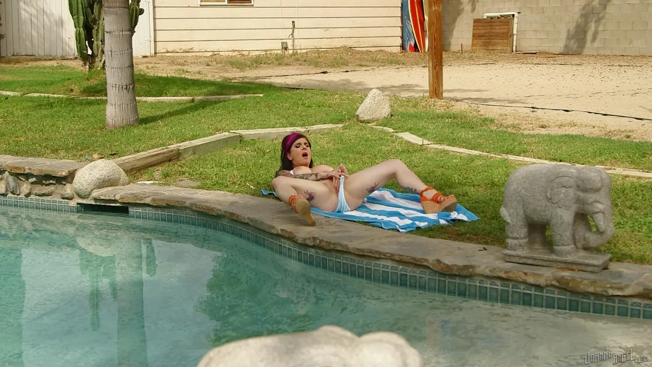 Burning Angel 'Fun In The Sun' starring Joanna Angel (Photo 1)