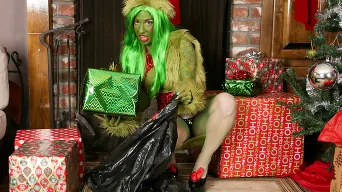 Joanna Angel In 'How The Grinch Gaped Christmas - Chapter 2'