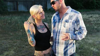 Kleio Valentien en 'BBQ Titmasters Part 3 - Kleio Valentien's Southern Hospitality'