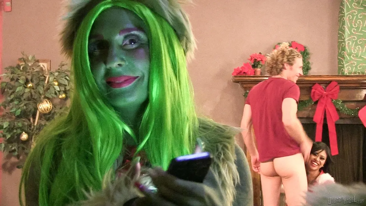 Burning Angel 'BTS Episode 41' starring Krissie Dee (Photo 2)