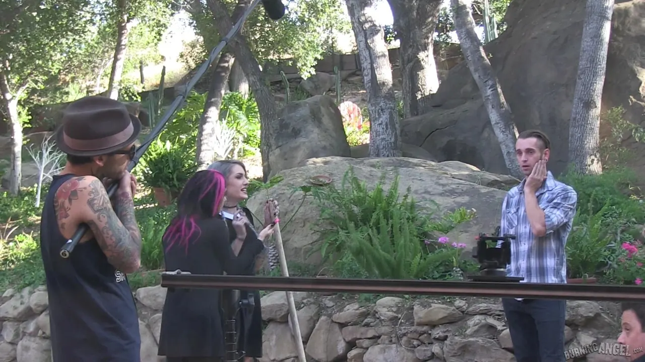 Burning Angel 'BTS Episode 91' starring Lady Luna (Photo 13)