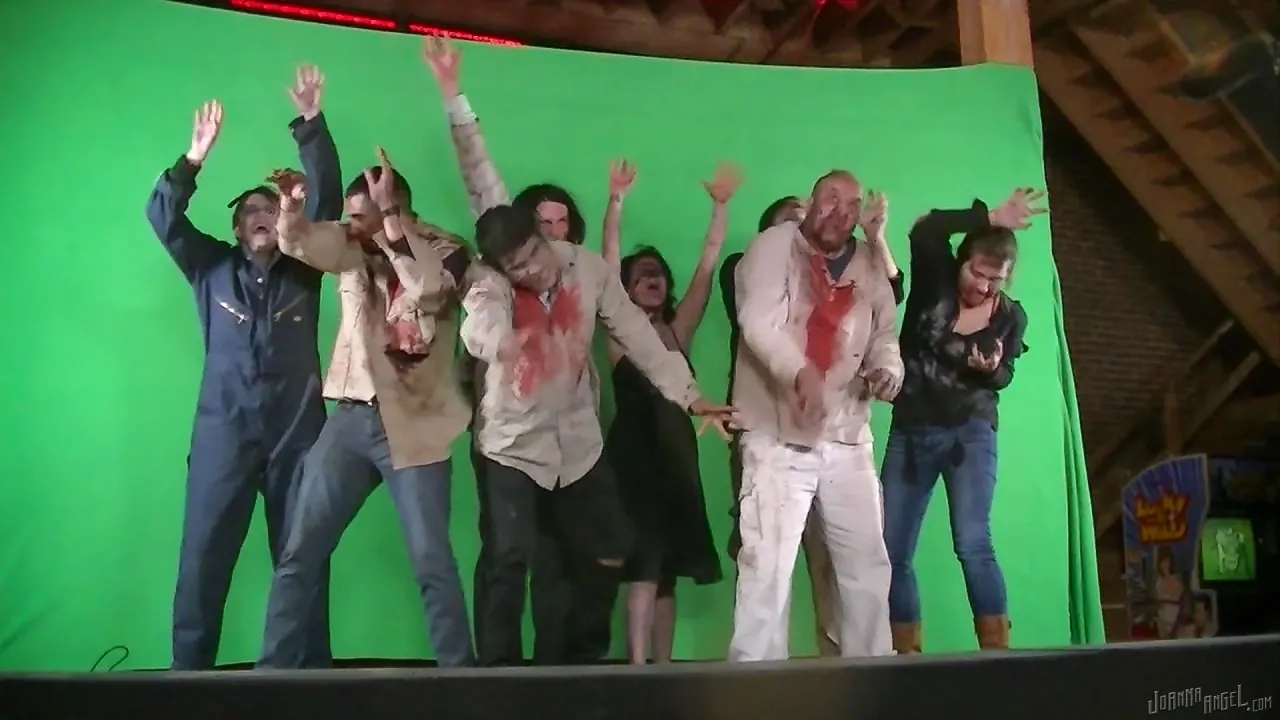 Burning Angel 'BTS Episode 17' starring Larkin Love (Photo 2)