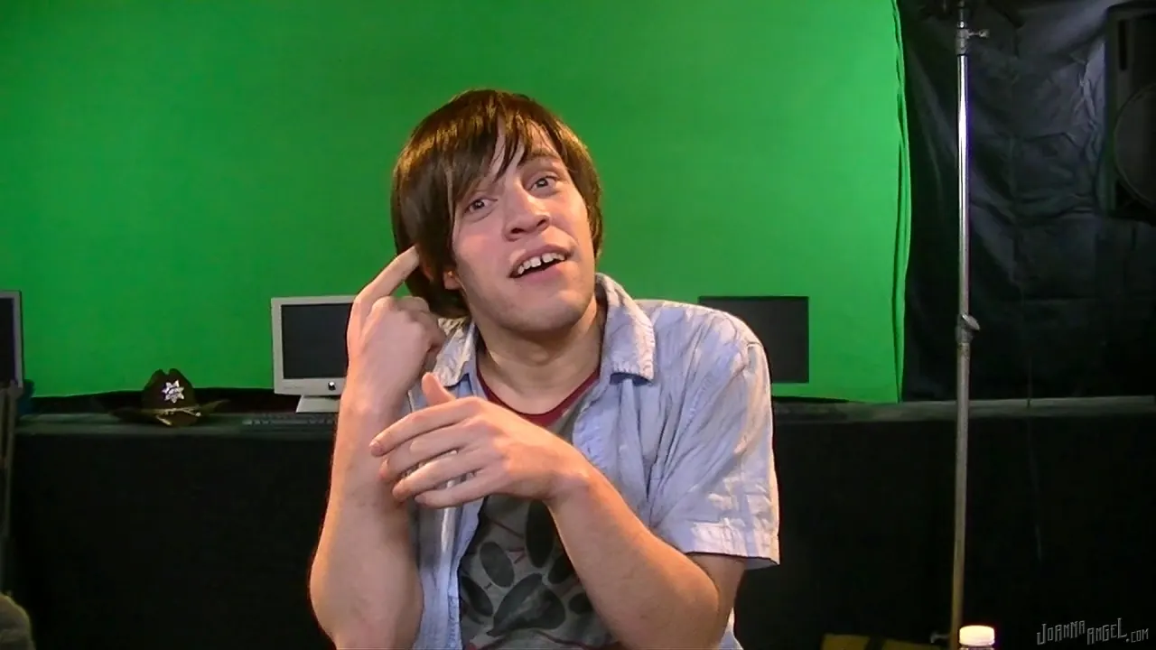 Burning Angel 'BTS Episode 17' starring Larkin Love (Photo 12)