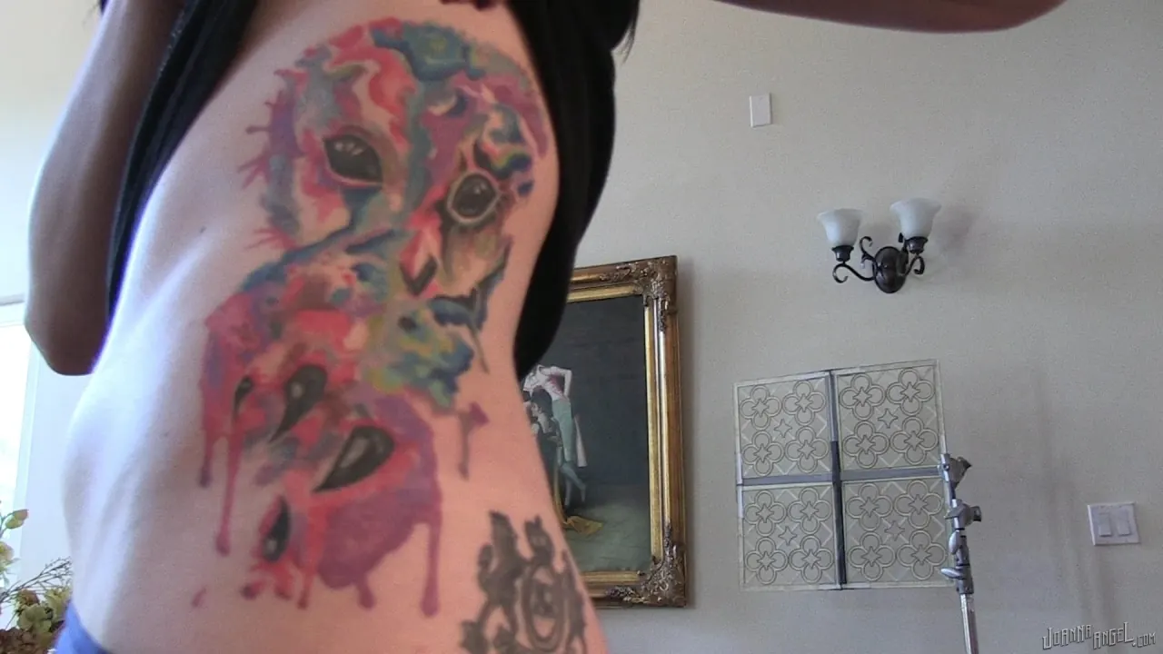 Burning Angel 'BTS Episode 32' starring Larkin Love (Photo 6)