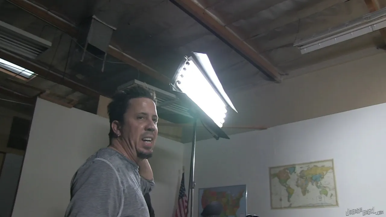 Burning Angel 'BTS Episode 23' starring Phoenix Askani (Photo 2)