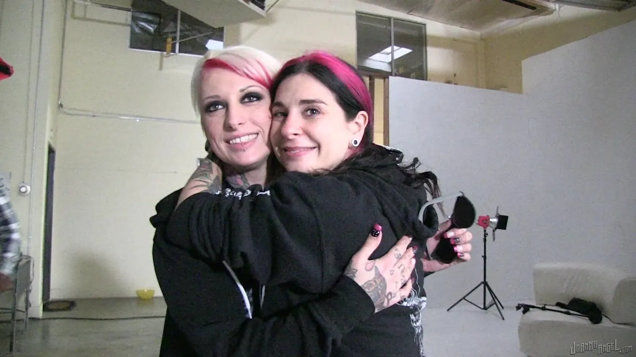 Burning Angel 'BTS Episode 23' starring Phoenix Askani (Photo 10)