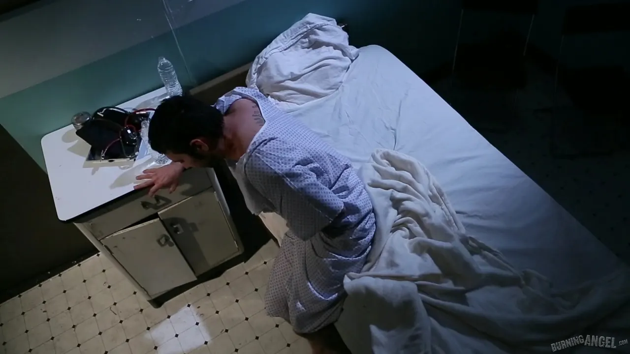 Burning Angel 'Walking Dead BJ' starring Phoenix Askani (Photo 4)