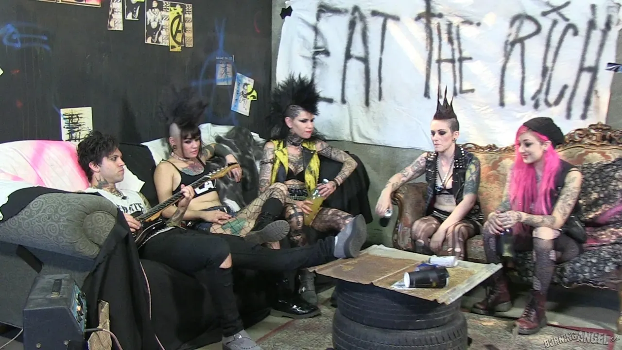 Burning Angel 'BTS Episode 70' starring Rizzo Ford (Photo 5)