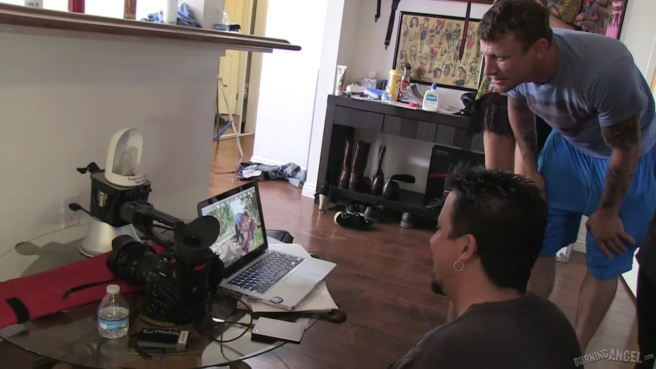 Burning Angel 'BTS Episode 73' starring Taurus (Photo 5)