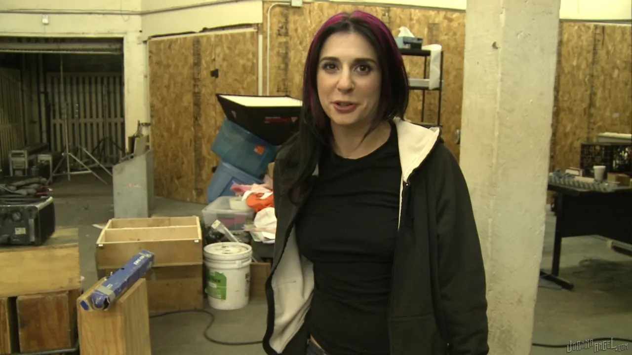 Burning Angel 'Backstage Bumpin'' starring Veruca James (Photo 1)