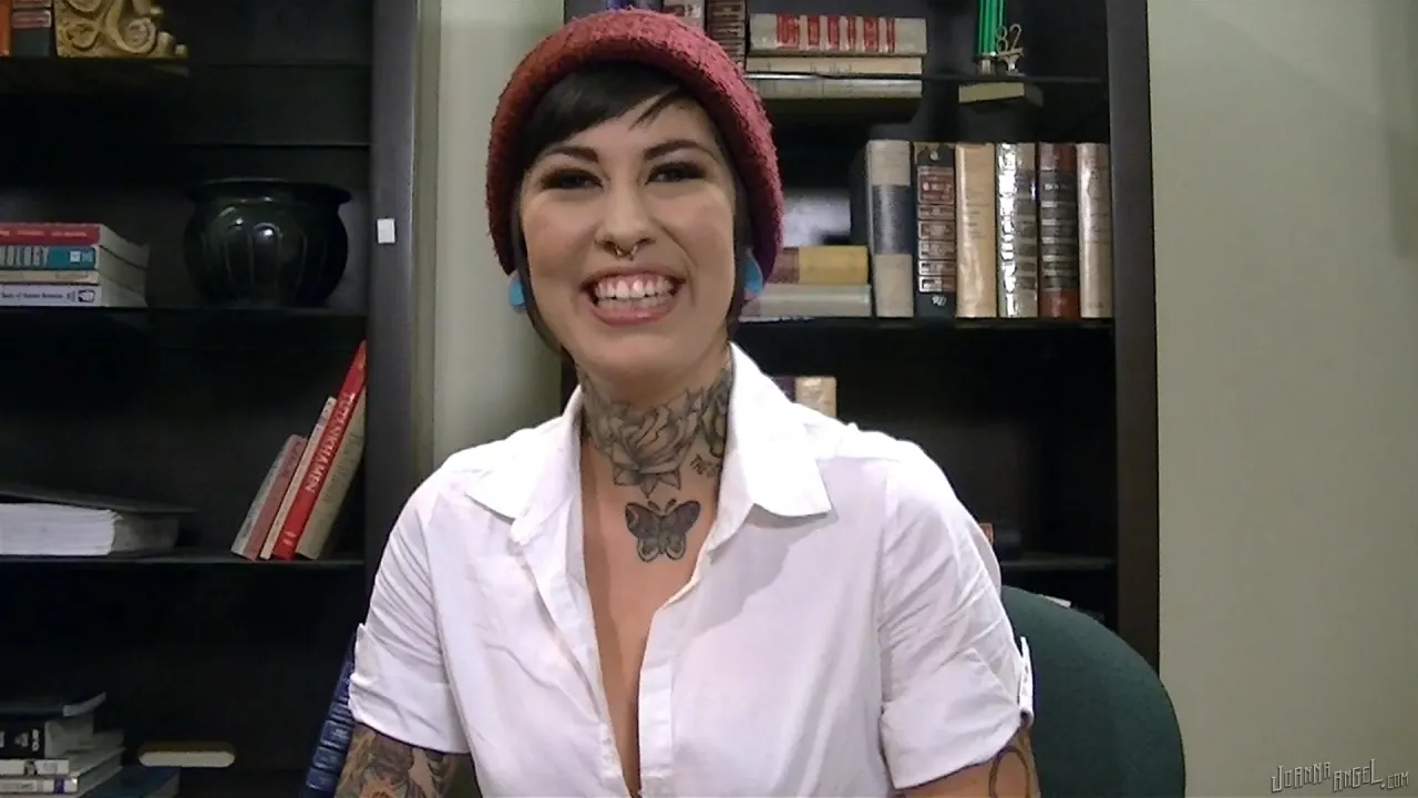 Burning Angel 'January Behind The Scenes!' starring Vulpix (Photo 7)